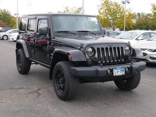 2011 Jeep Wrangler Unlimited Sahara for sale in Walser Experienced Autos Burnsville, MN – photo 4