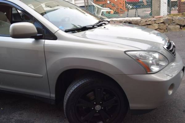 *2006* *Lexus* *RX 400h* *Base AWD 4dr SUV* - cars & trucks - by... for sale in Paterson, PA – photo 7