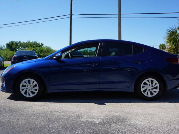2019 Hyundai Elantra SE - - by dealer - vehicle for sale in Cocoa, FL – photo 4