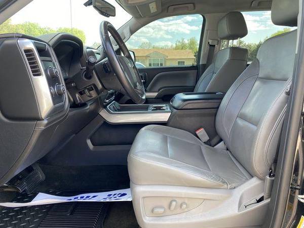 2018 Chevrolet Chevy Silverado 1500 Crew Cab Z71 LTZ Pickup 4D 5 3/4 for sale in Fremont, NE – photo 17