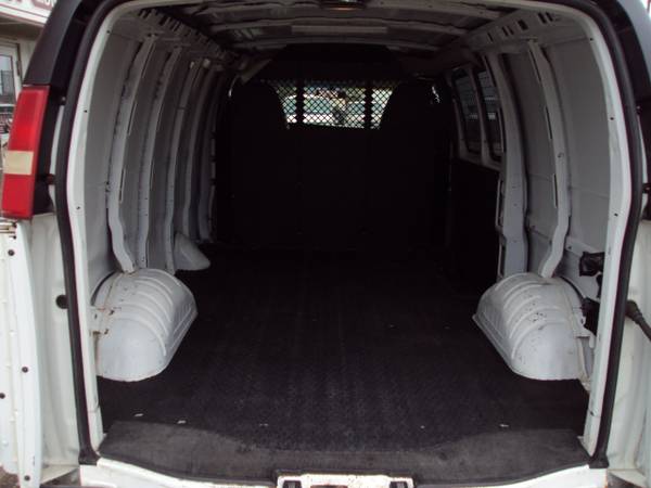 2011 Chevrolet Express Cargo Van AWD 1500 135 - - by for sale in Other, CT – photo 4