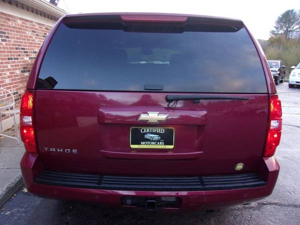 2007 Chevy Tahoe LT 4x4, 103k Miles, Maroon/Black, Seats-8, Very Clean for sale in Franklin, VT – photo 4