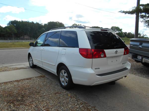 2006 Toyota Sienna LX Clean 8 Passenger - cars & trucks - by dealer... for sale in Mishawaka, IN – photo 5