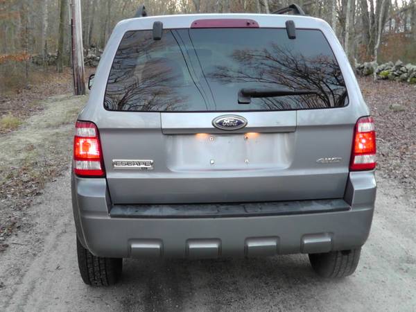 2008 Ford Escape XLT 53k original - cars & trucks - by owner -... for sale in Westerly, RI – photo 4