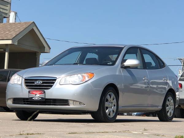 2007 HYUNDAI ELANTRA.124K.CLEAN TITLE.RUNS GREAT. FINANCING AVAILABLE. for sale in Omaha, NE – photo 2