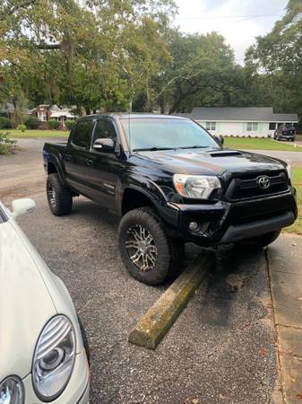 2015 tacoma double cab TRD 4x4 - cars & trucks - by owner - vehicle... for sale in Charleston, SC – photo 2