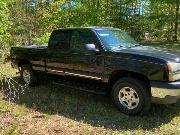 2004 Chevy Silverado LS Extended cab for sale in Other, VA – photo 3