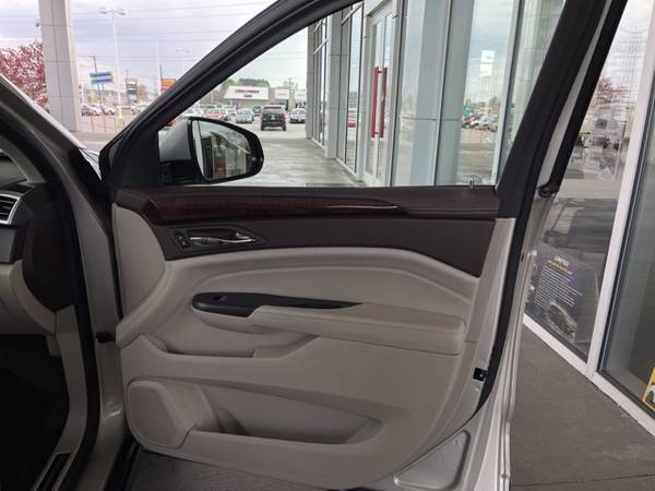 2016 Cadillac SRX Performance - - by dealer - vehicle for sale in Somerset, KY – photo 16
