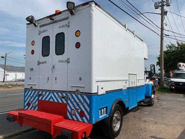 2007 GMC C-5500 SERVICE VAN WITH COMPRESSOR - cars & trucks - by... for sale in Massapequa Park, NY – photo 5