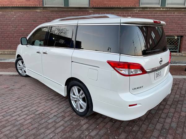 2012 NISSAN QUEST SL. SUPER CLEAN! 2 OWNER! NO ACCIDENTS! LEATHER. -... for sale in Wichita, KS – photo 7