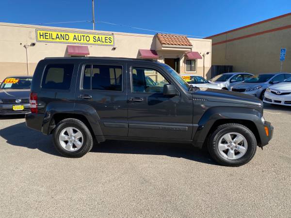 2010 Jeep Liberty - cars & trucks - by dealer - vehicle automotive... for sale in Oceano, CA – photo 2