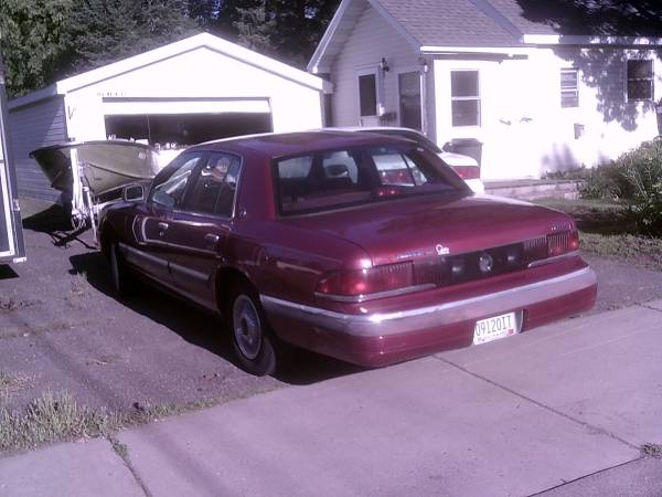 1994 Mercury MARQUIS low miles - cars & trucks - by dealer - vehicle... for sale in Hermantown, MN – photo 2