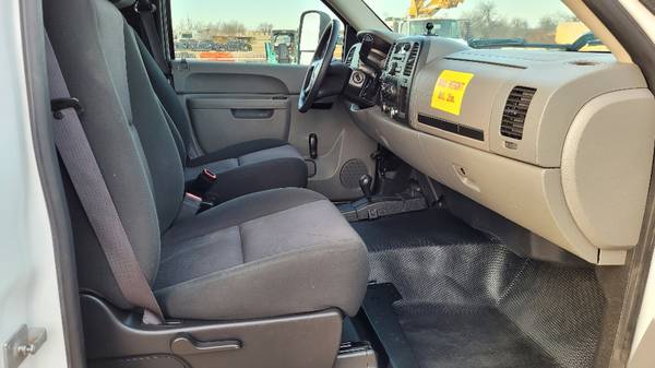 2012 Chevrolet 2500 4wd Reg Cab Omaha Hiroof Utility Bed 6 0L Gas for sale in Oklahoma City, OK – photo 14