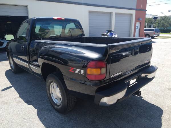 GMC Sierra 4x4 great condition - - by dealer - vehicle for sale in Boca Raton, FL – photo 3