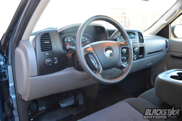 2010 Chevrolet Silverado 1500, 4.3L V6, Automatic, New Tires for sale in West Plains, MO – photo 19