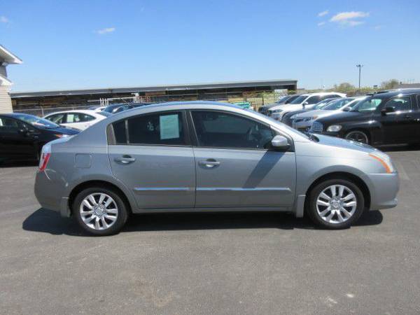 2010 Nissan Sentra 2 0 - Try - - by dealer for sale in Farmington, IL – photo 2