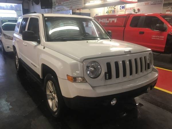 2015 Jeep Patriot Sport - cars & trucks - by owner - vehicle... for sale in Windermere, FL – photo 2