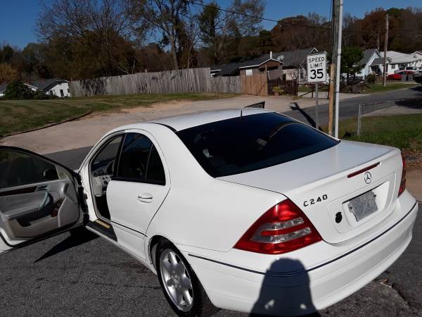 Mercedes-Benz C240 - cars & trucks - by owner - vehicle automotive... for sale in Kannapolis, NC – photo 2