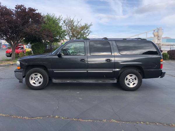2005 Chevrolet Suburban LT - LEATHER, 4x4, SUNROOF, LOW PRICED! for sale in Sparks, NV – photo 4