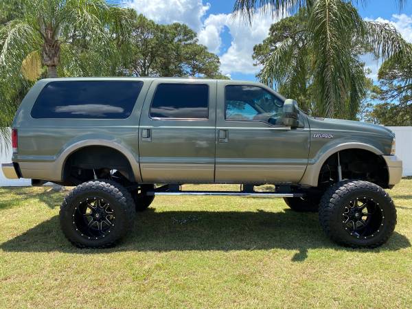 2001 Ford Excursion 7 3 DIESEL 4x4 LIFTED RUST FREE TRUCK! COLD A/C for sale in Punta Gorda, FL – photo 2