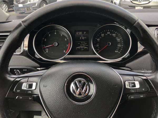 2016 Volkswagen Jetta 1.8T SEL Premium for sale in Harrisonburg, VA – photo 10