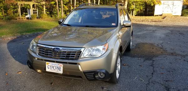 2009 SUBARU FORESTER 2.5X PREMIUM MANUAL - cars & trucks - by owner... for sale in Charlottesville, VA – photo 3