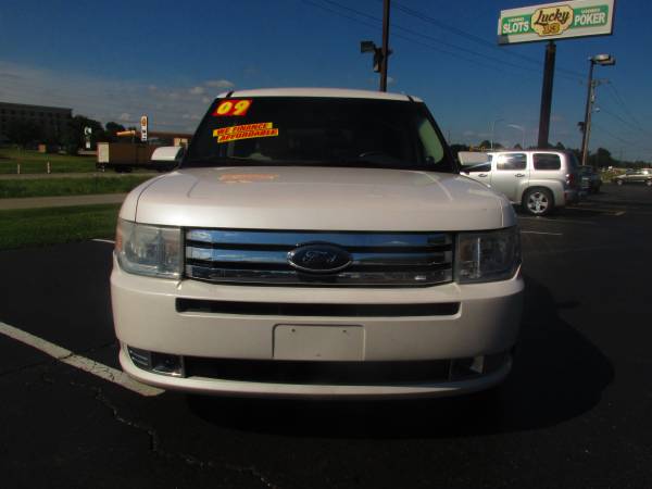 2009 Ford Flex SEL 3rd Row Seat V6*autoworldil.com* ""PRICED REDUCED"" for sale in Carbondale, IL – photo 3