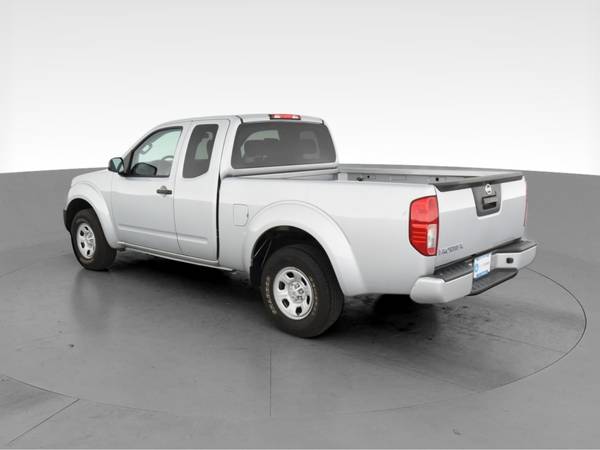 2017 Nissan Frontier King Cab SV Pickup 2D 6 ft pickup Gray -... for sale in Pittsburgh, PA – photo 7