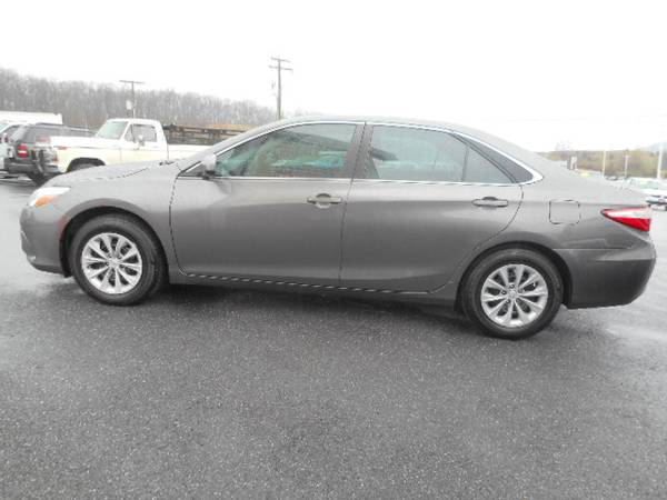 2016 TOYOTA CAMRY LE ( CHECK THIS OUT ) for sale in Staunton, VA – photo 2