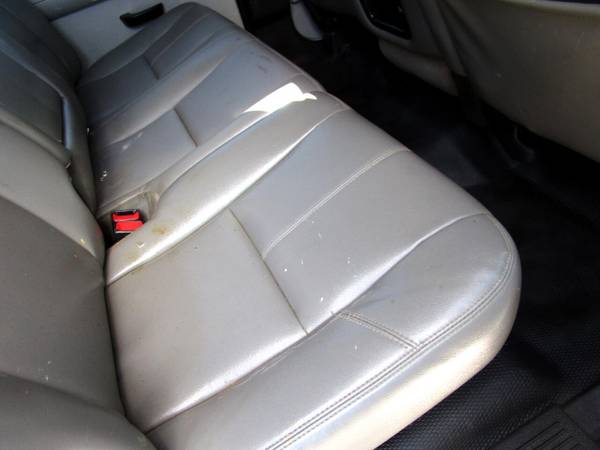 2011 Chevrolet Chevy Silverado 3500HD 4WD Crew Cab 171 5 WB, 59 4 for sale in Castle Rock, CO – photo 17