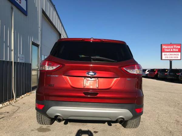 2015 Ford Escape SE FWD - cars & trucks - by dealer - vehicle... for sale in Iowa City, IA – photo 4