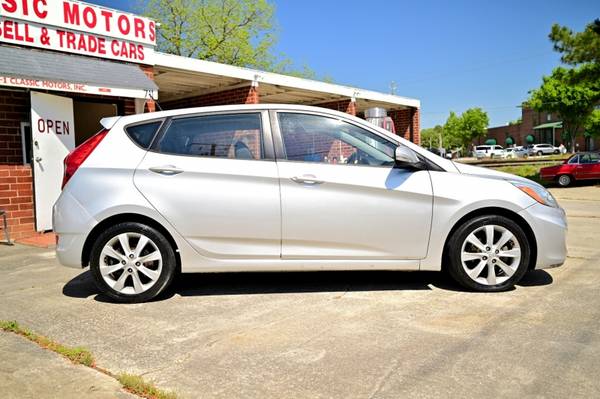 2014 Hyundai Accent Auto GS Hatchback with Dual Stage Driver And for sale in Fuquay-Varina, NC – photo 3