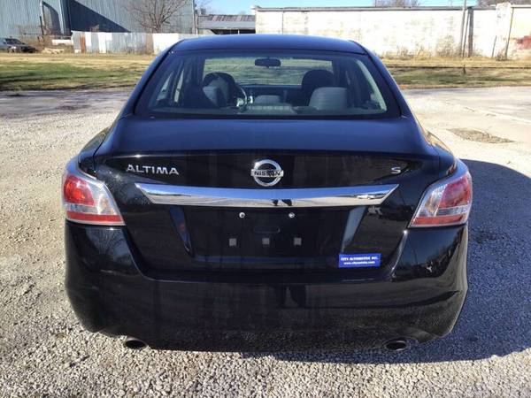 2015 Nissan Altima S - cars & trucks - by dealer - vehicle... for sale in Fredonia, KS – photo 7