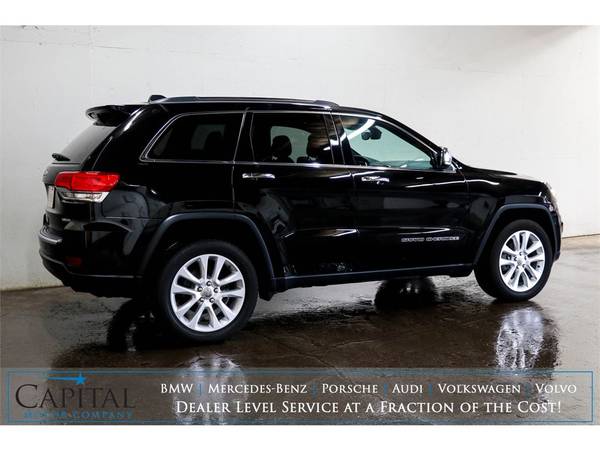 17 Jeep Grand Cherokee Limited with Nav & Selec-Terrain Modes! -... for sale in Eau Claire, IA – photo 3
