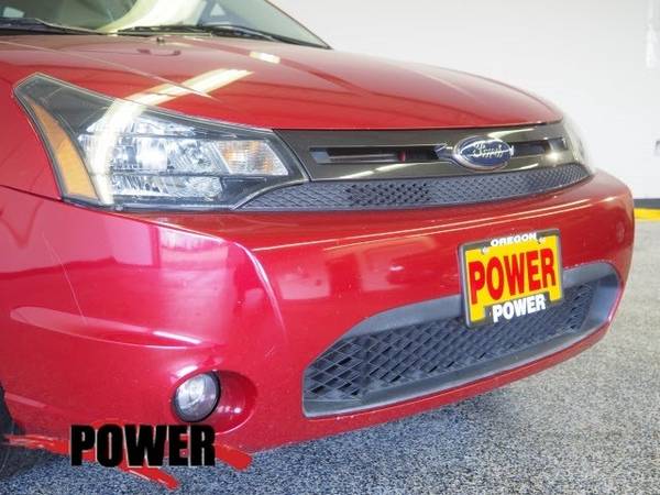 2010 Ford Focus SES SES Sedan for sale in Albany, OR – photo 2