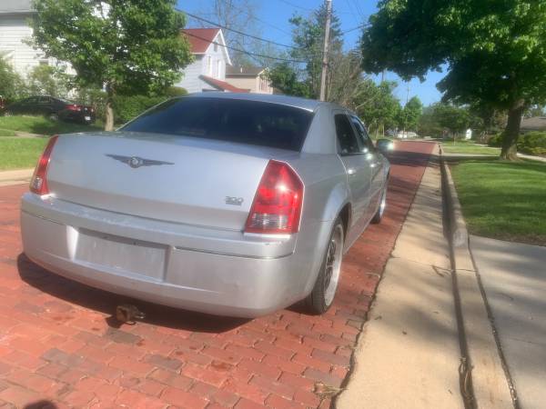 Chrysler 300 - Excellent Running Condition - Loaded for sale in Bedford, OH – photo 5