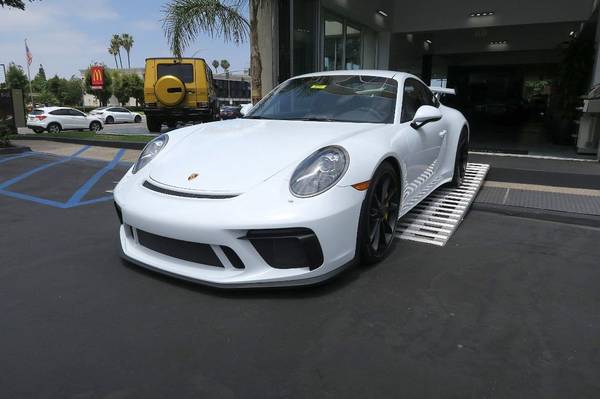 2018 Porsche 911 GT3 Only 800 Miles 6 Speed Manual for sale in Costa Mesa, CA – photo 2