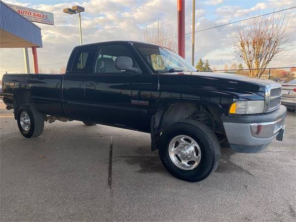 2001 Dodge Ram Pickup 2500 SLT Quad Cab 4WD LB - cars & trucks - by... for sale in Albany, OR – photo 13