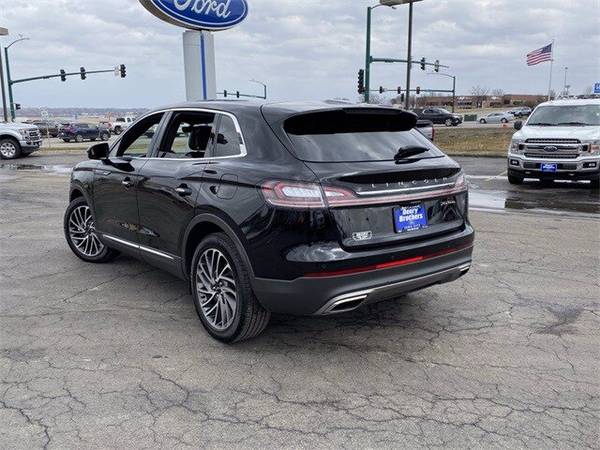 2019 Lincoln Nautilus Reserve suv Black - - by dealer for sale in Iowa City, IA – photo 4
