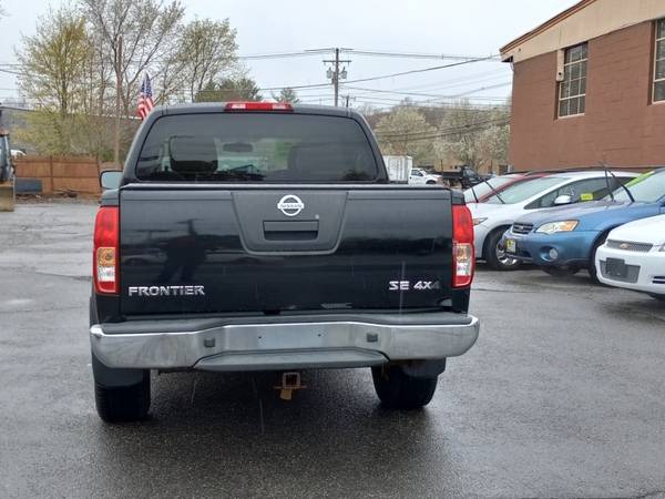 2008 Nissan Frontier 4WD Crew Cab SWB Auto SE - - by for sale in Marlborough , MA – photo 9