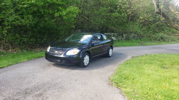 2007 Chevrolet Cobalt - - by dealer - vehicle for sale in Pittsburgh, PA – photo 2