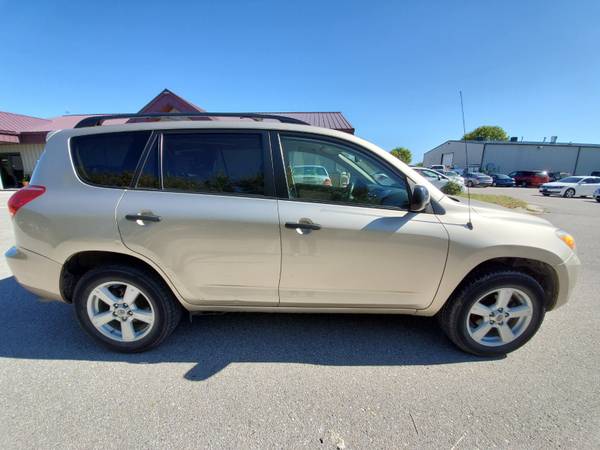 2008 Toyota RAV4 for sale in Lincoln, IA – photo 8