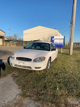 2004 Ford Taurus - cars & trucks - by dealer - vehicle automotive sale for sale in Steger, IL