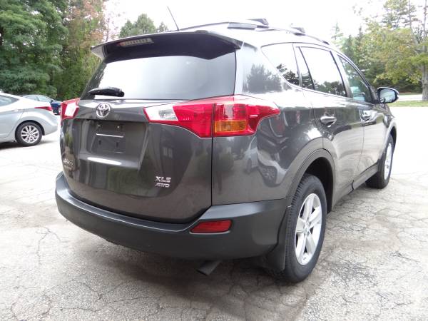2014 Toyota Rav4 XLE - 4 Cyl - - by dealer - vehicle for sale in Londonderry, VT – photo 7