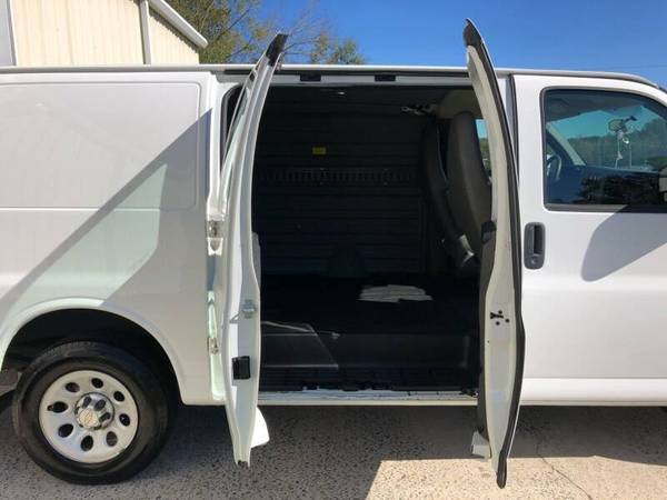2011 Chevrolet Express Cargo 1500 3dr Cargo Van - cars & trucks - by... for sale in Albemarle, NC – photo 8