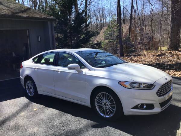2015 Ford Fusion SE for sale in Hanover, PA – photo 2