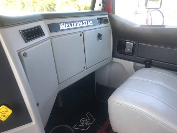 ◄◄◄ 2016 Western Star 4700SB Dump Truck ►►► for sale in Bakersfield, CA – photo 14