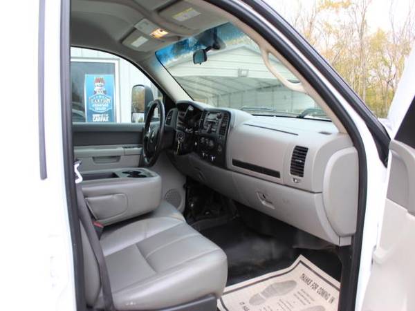2014 Chevrolet Silverado 3500HD Work Truck Crew Cab 4WD - cars &... for sale in Summerville, AL – photo 7