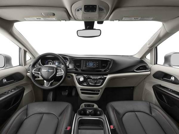 2018 Chrysler Pacifica Touring L - - by dealer for sale in Milford, MA – photo 7