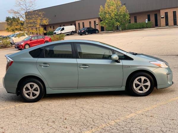 2012 TOYOTA PRIUS HYBRID 1-OWNER REAR-CAMERA POWER-OPTIONS - cars &... for sale in Elgin, IL – photo 9